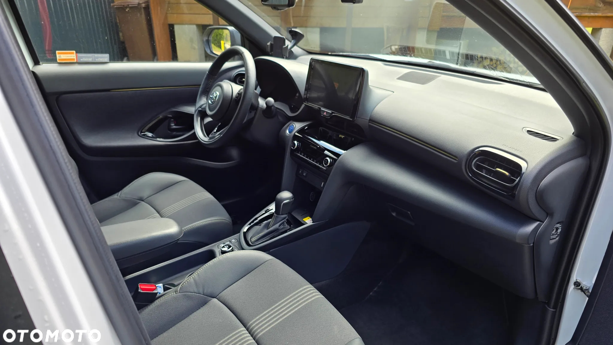 Toyota Yaris Cross Hybrid 1.5 Adventure 4x4 - 7