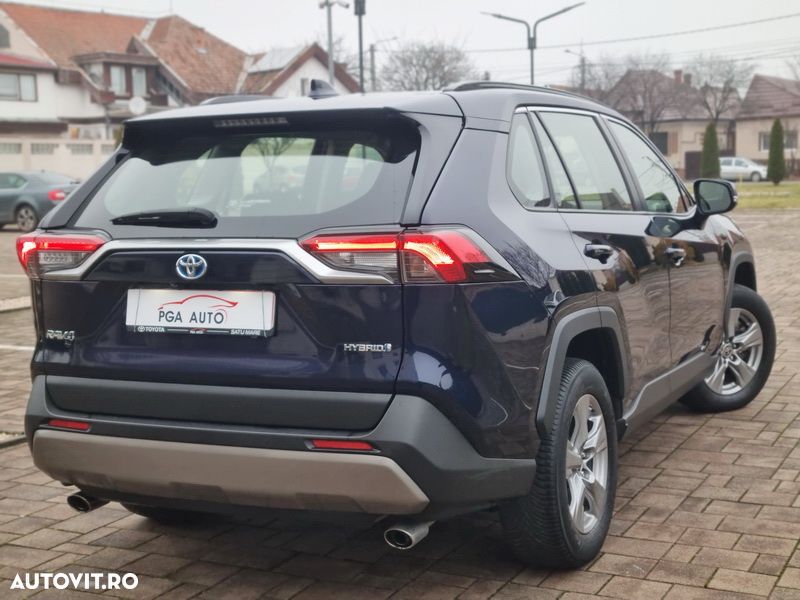 Toyota RAV4 - 2