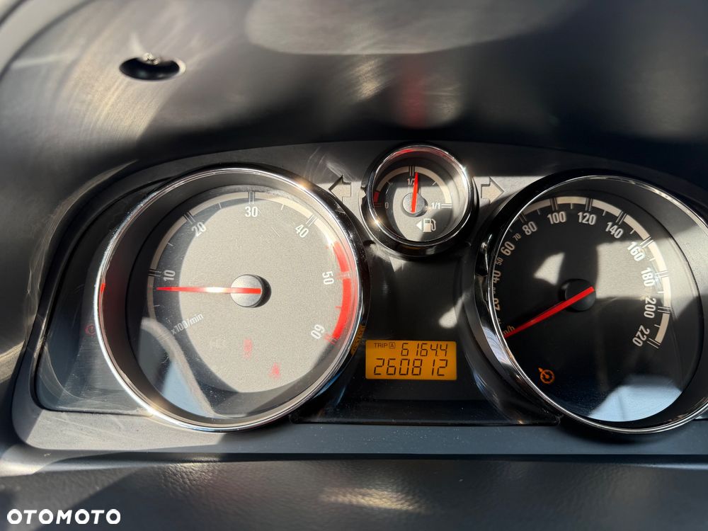 Opel Antara 2.0 CDTI 4x4 Cosmo - 16