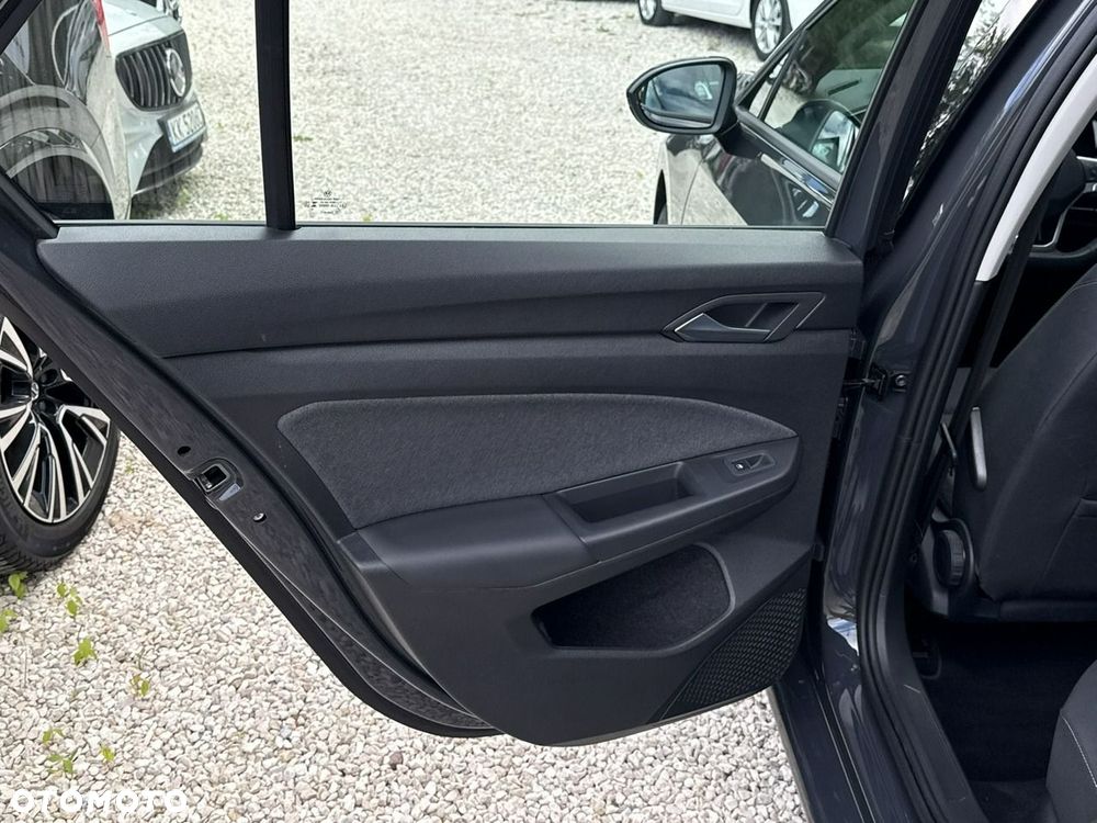 Volkswagen Golf - 15
