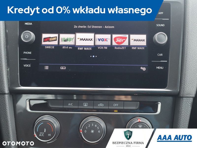 Volkswagen Golf Variant - 14