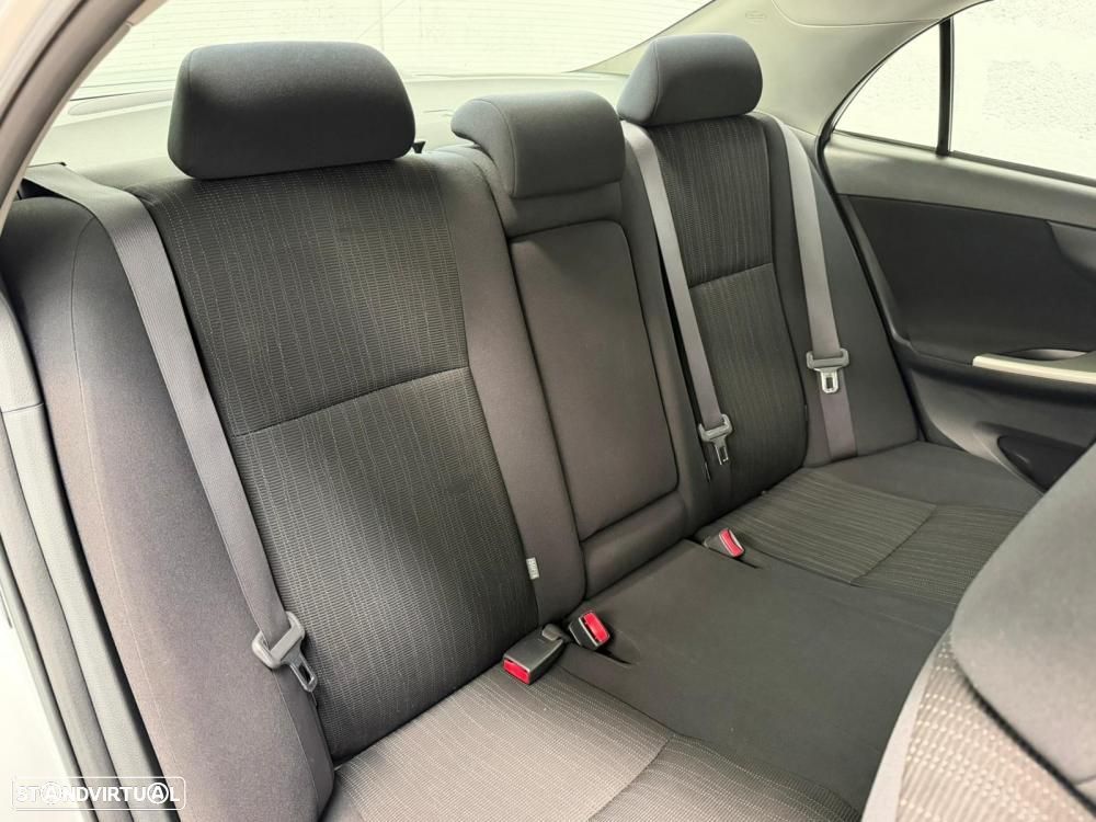 Toyota Corolla 1.4 D-4D MMT S-Pack+AC - 34