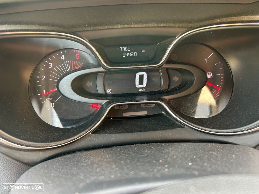 Renault Captur 1.5 dCi Exclusive - 18