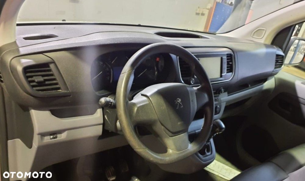 Peugeot Expert - 9