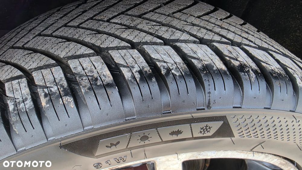 Volkswagen Golf - 35