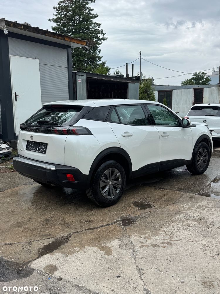 Peugeot 2008 1.2 PureTech Active Pack S&S - 22