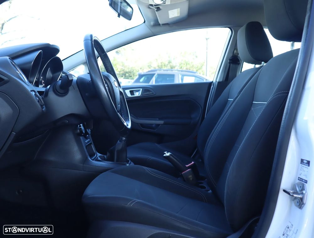 Ford Fiesta 1.0 Ti-VCT Trend - 26