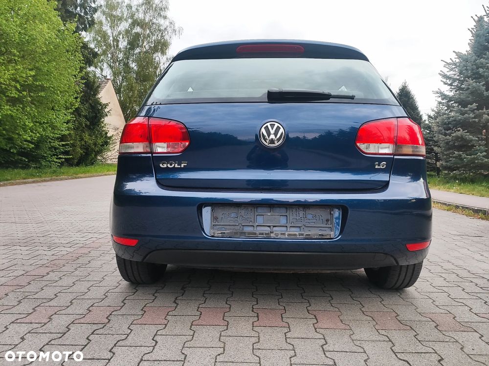 Volkswagen Golf 1.6 Edition - 12