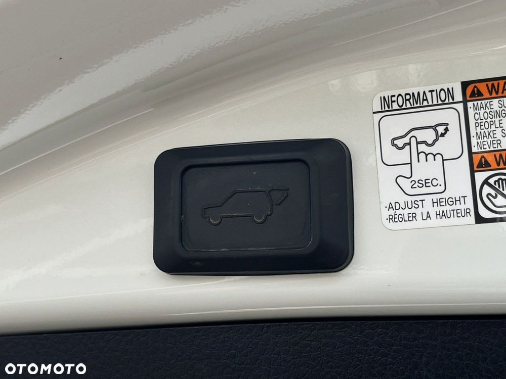 Toyota RAV4 - 28