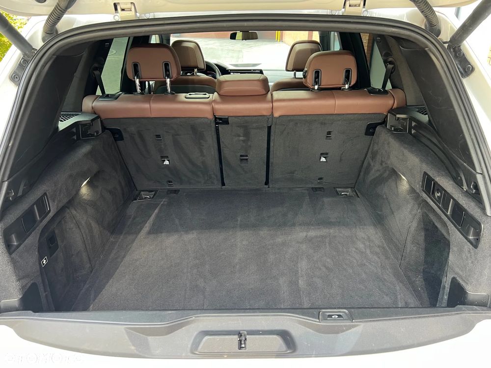 BMW X5 xDrive40i - 17