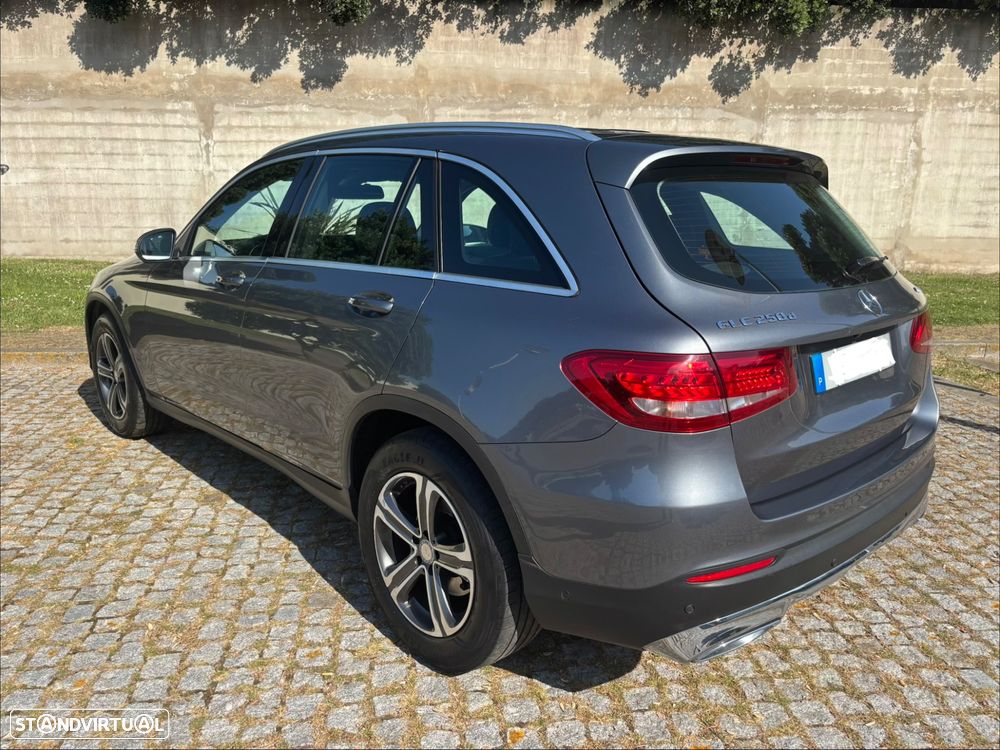 Mercedes-Benz GLC 250 d 4-Matic - 4