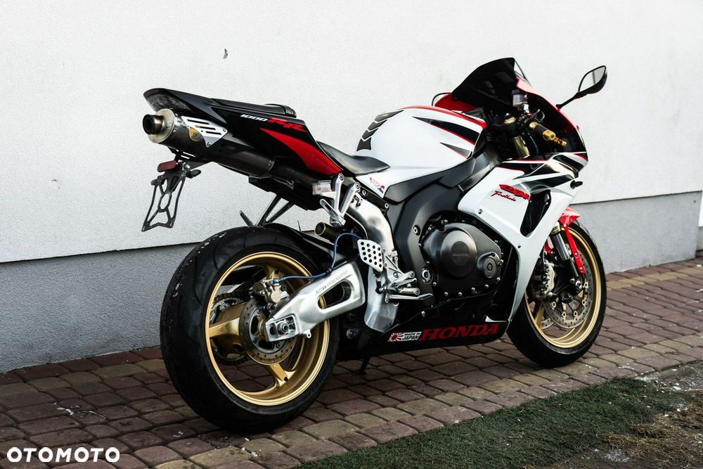Honda CBR - 4