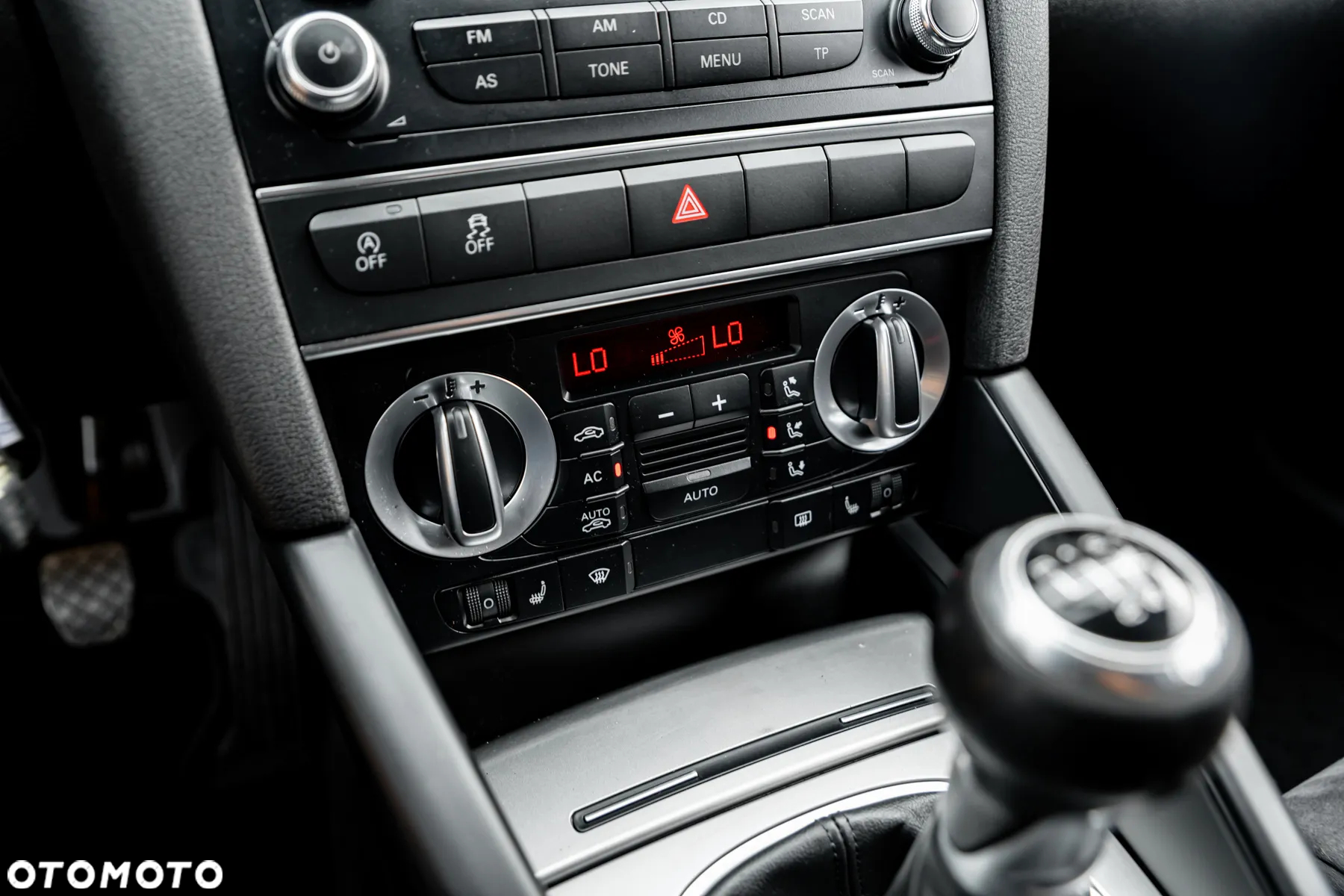 Audi A3 2.0 TDI Sportback DPF Ambiente - 35