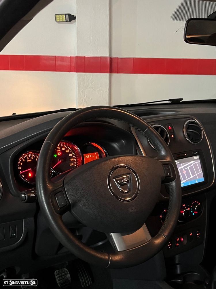 Dacia Sandero 0.9 TCe Stepway - 4