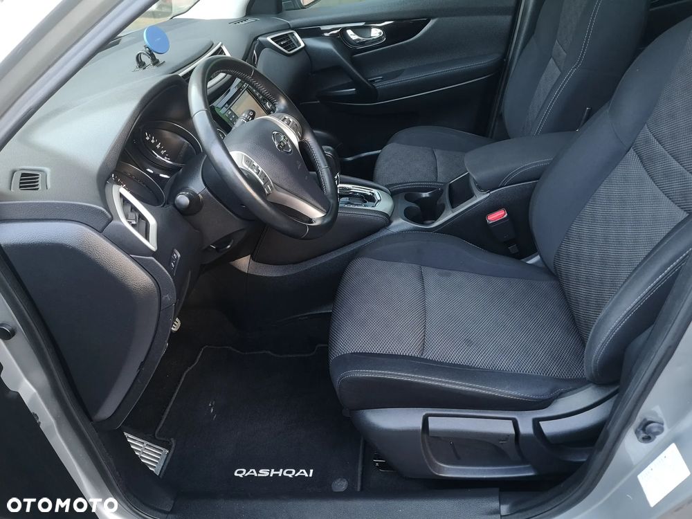 Nissan Qashqai - 32