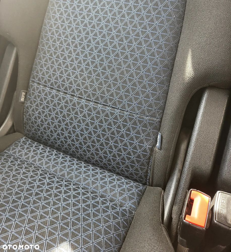 Ford Galaxy 1.8 TDCi Ambiente - 21