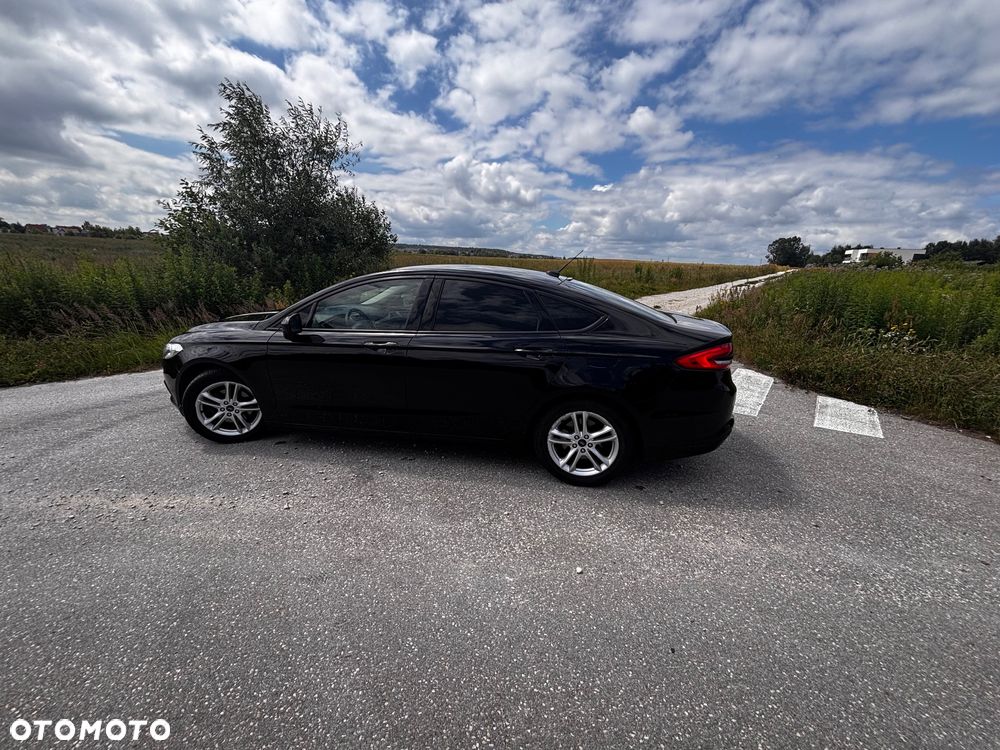 Ford Fusion ver-2-5-ghia - 10