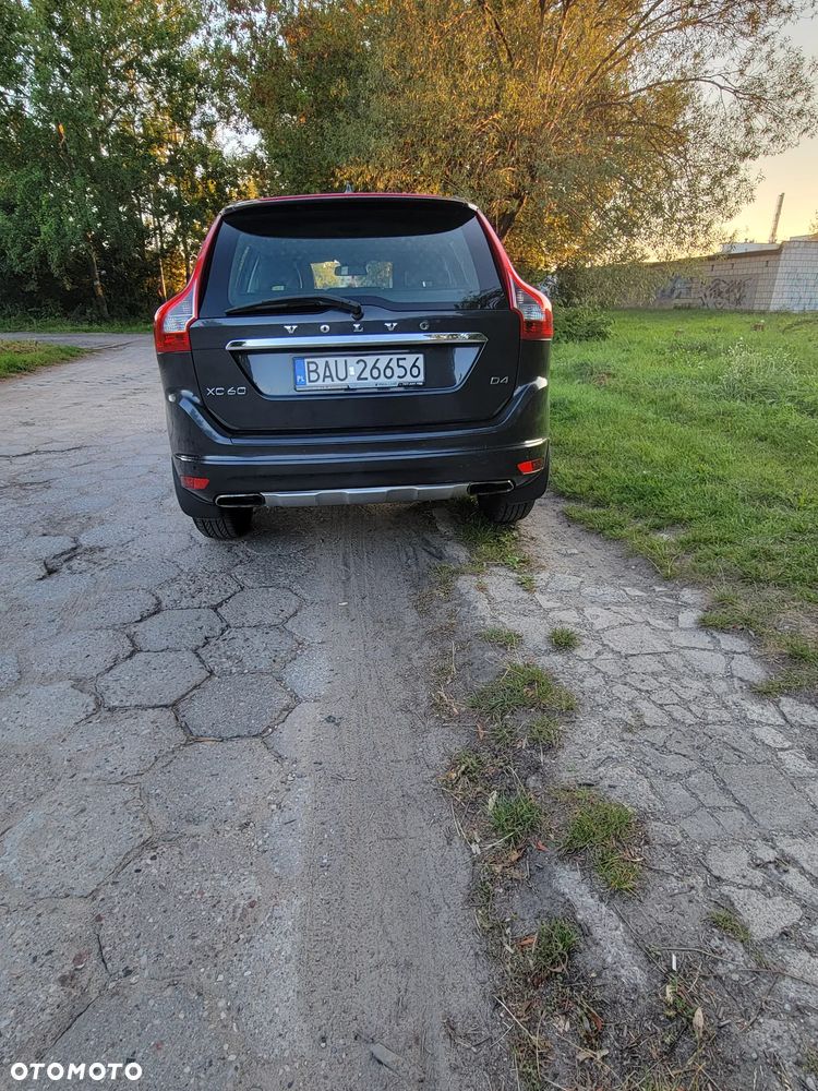 Volvo XC 60 D4 Geartronic Summum - 3