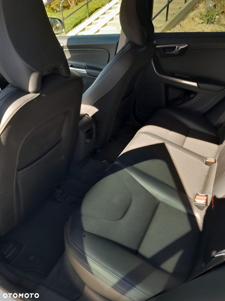 Volvo V60 D3 Geartronic Linje Business - 3
