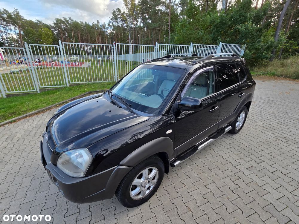 Hyundai Tucson 2.0 CRDi Elegance + - 27