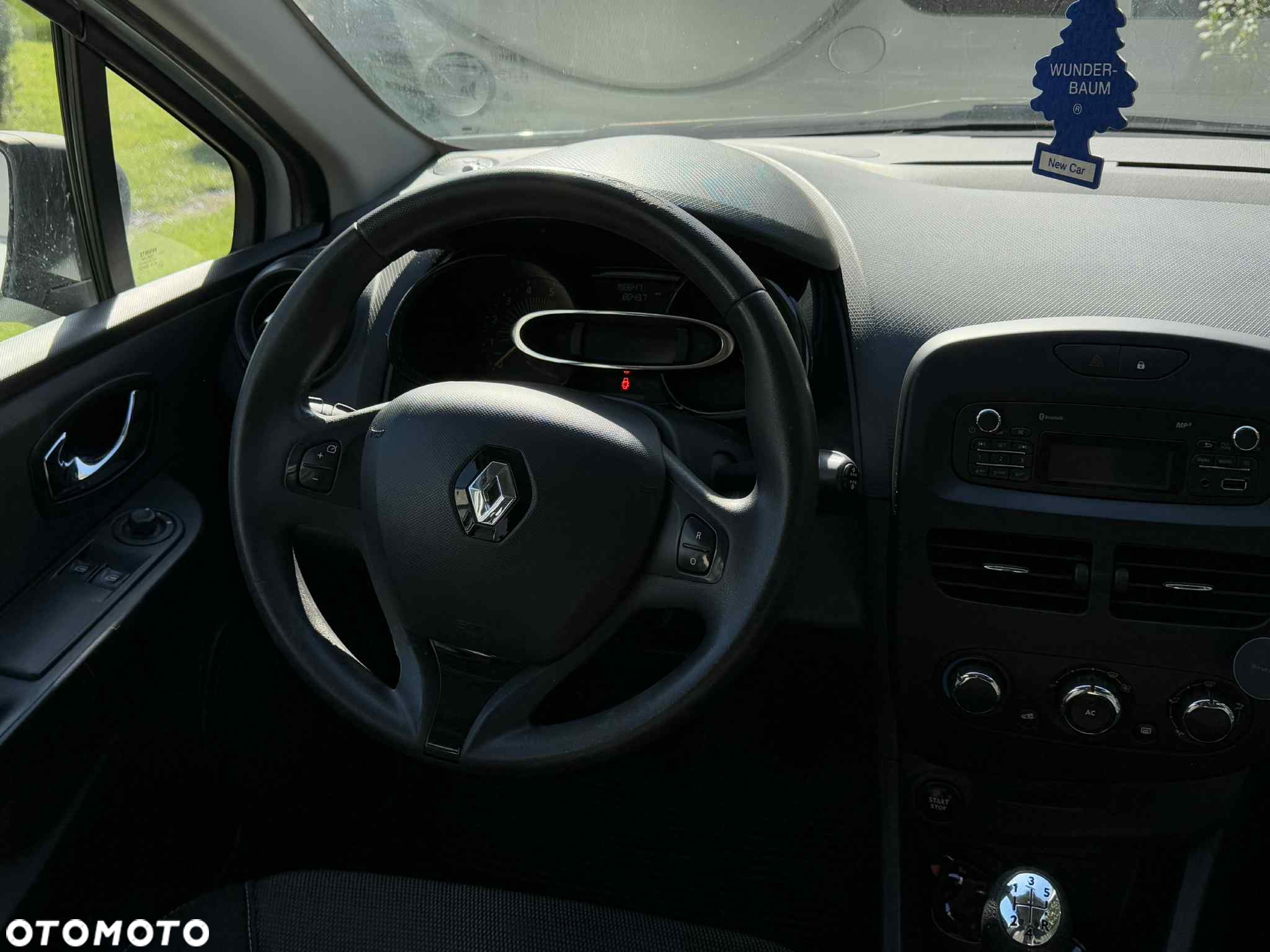 Renault Clio 1.5 dCi Alize - 10