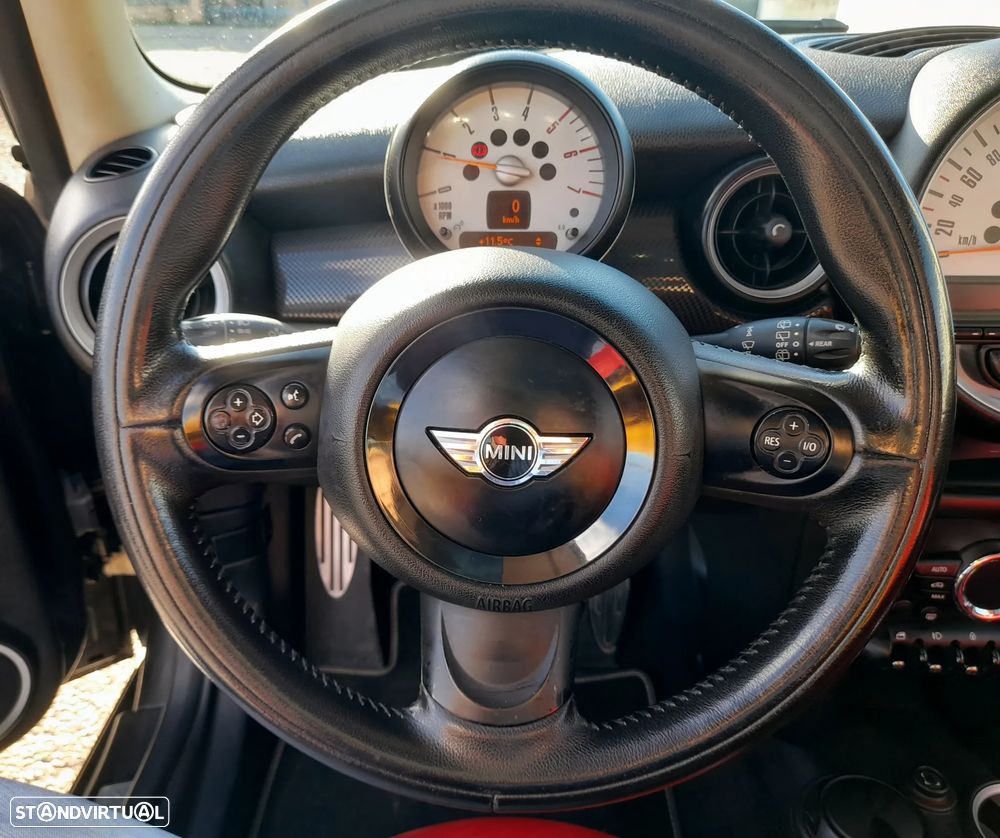 MINI 3 Portas Cooper SD - 18