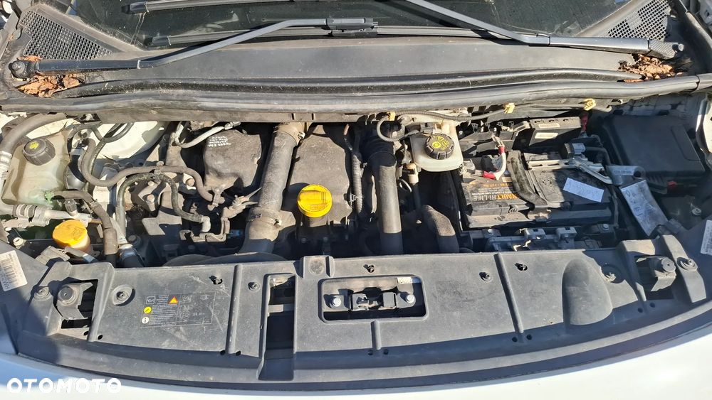 Renault Scenic - 11