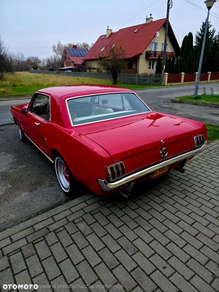 Ford Mustang - 6