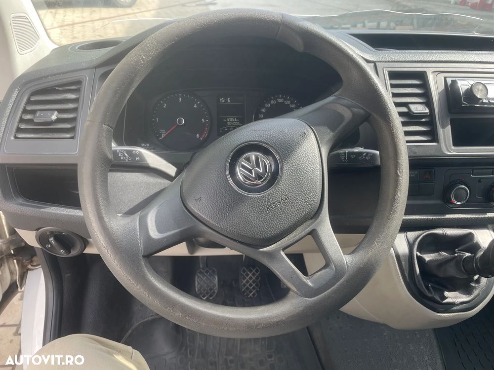Volkswagen Transporter - 7