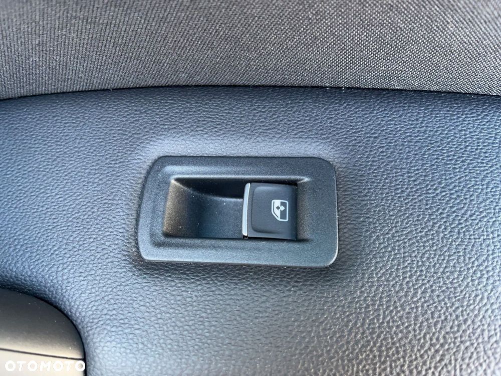 Volkswagen Tiguan - 21