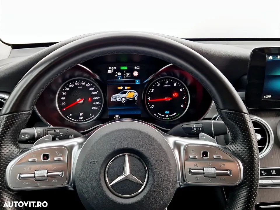 Mercedes-Benz GLC 300 e 4MATIC - 19