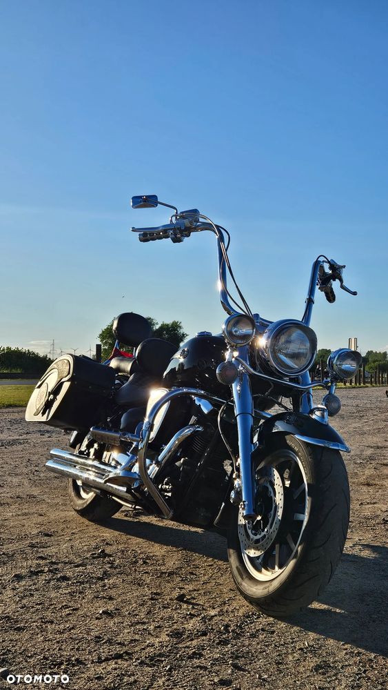 Yamaha Road Star - 1