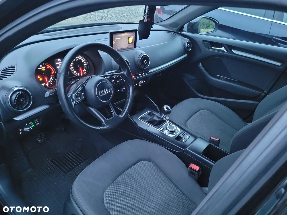 Audi A3 Sportback - 7