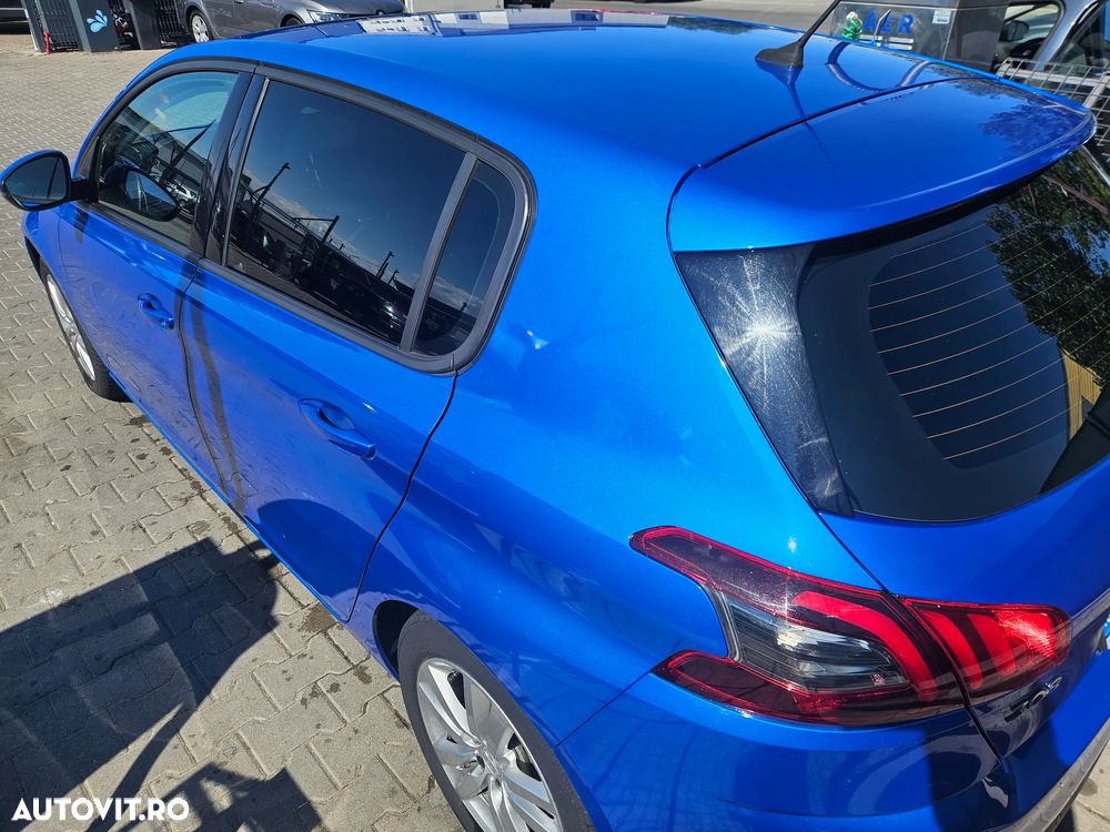 Peugeot 308 1.2 L PureTech Turbo S&S Allure Pack - 3