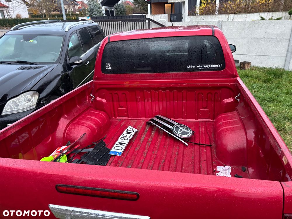 Toyota Hilux - 14