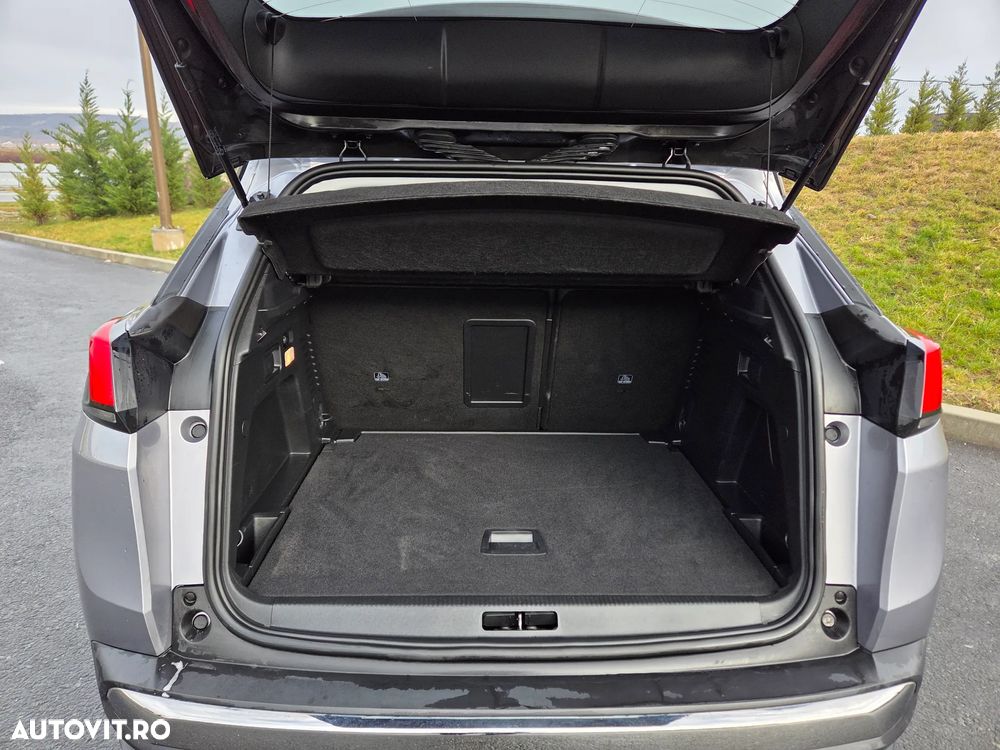 Peugeot 3008 PureTech 130 Stop & Start GPF EAT8 Allure - 33