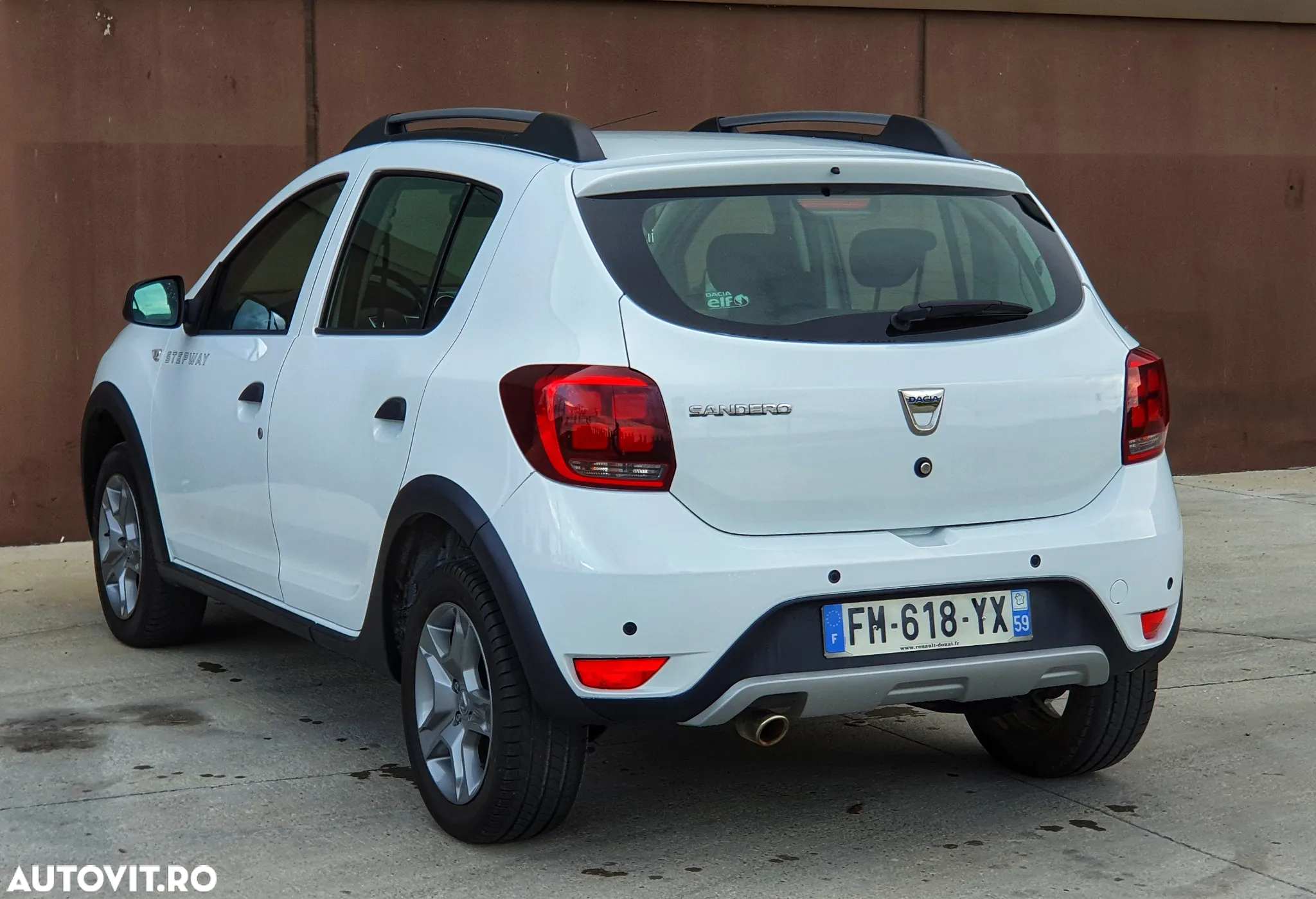 Dacia Sandero Stepway dCi 90 S&S Prestige - 10