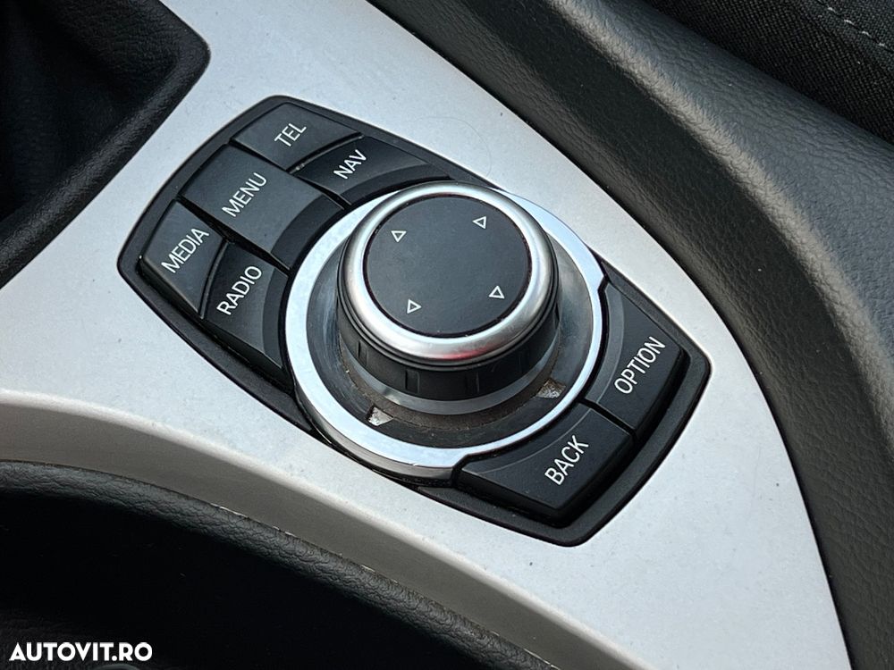 BMW X1 sDrive16d - 19