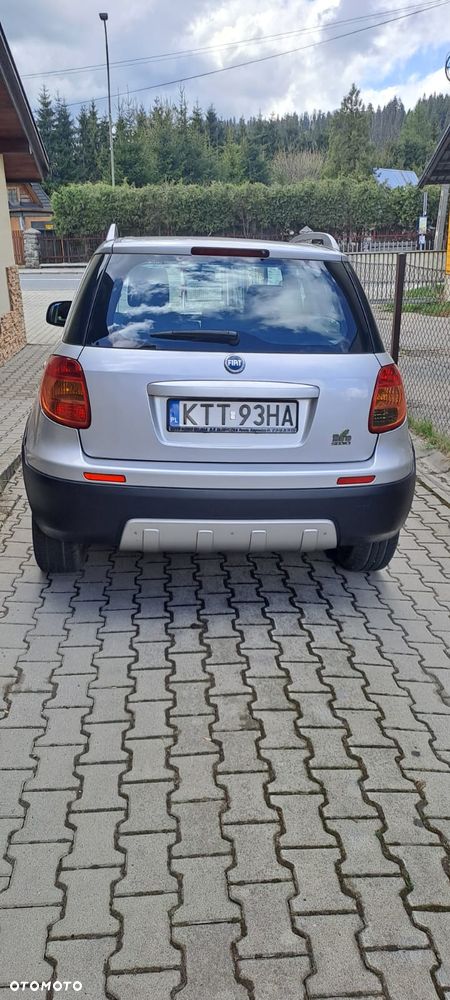 Fiat Sedici - 4