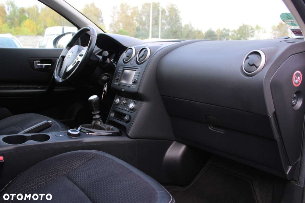 Nissan Qashqai - 35