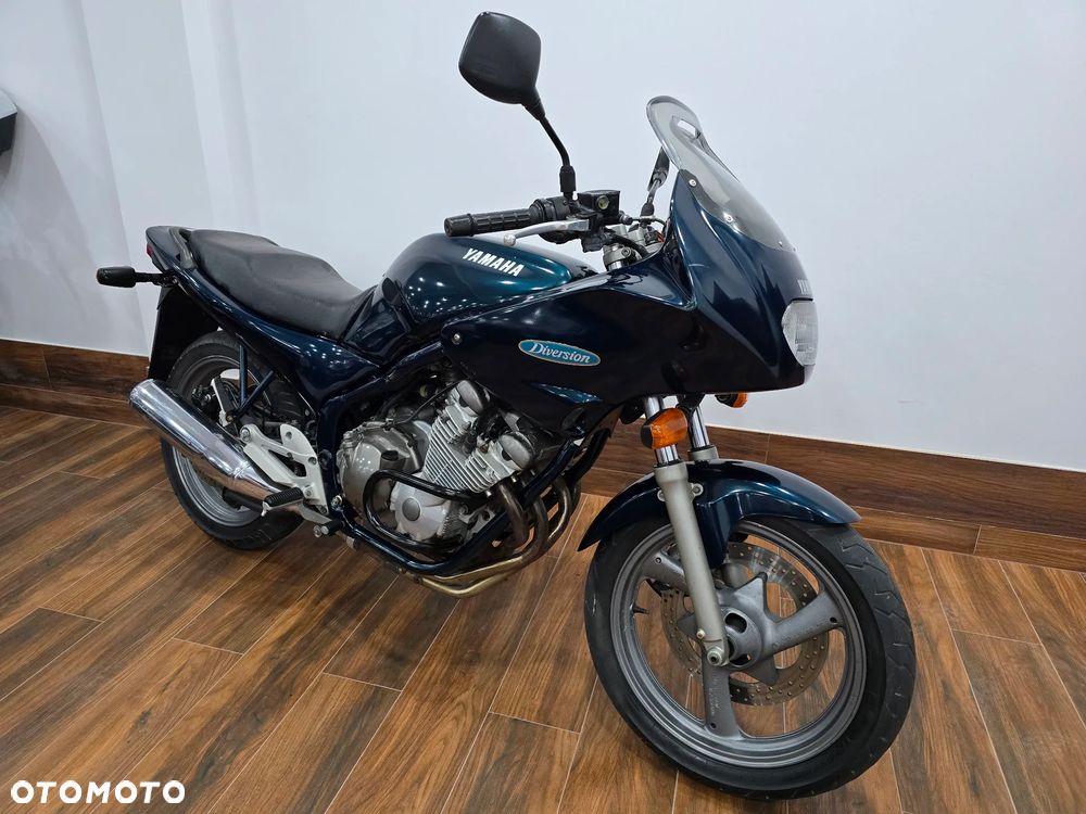 Yamaha XJ - 19