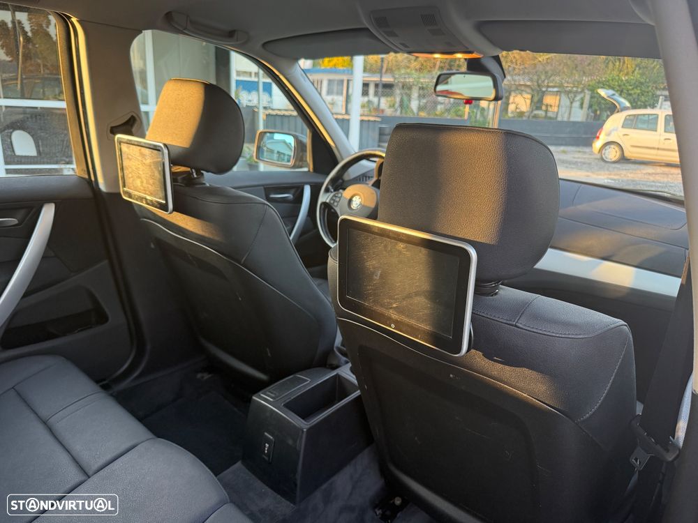 BMW X3 2.0 d LifeStyle - 22