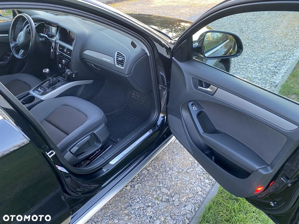 Audi A4 Allroad - 16