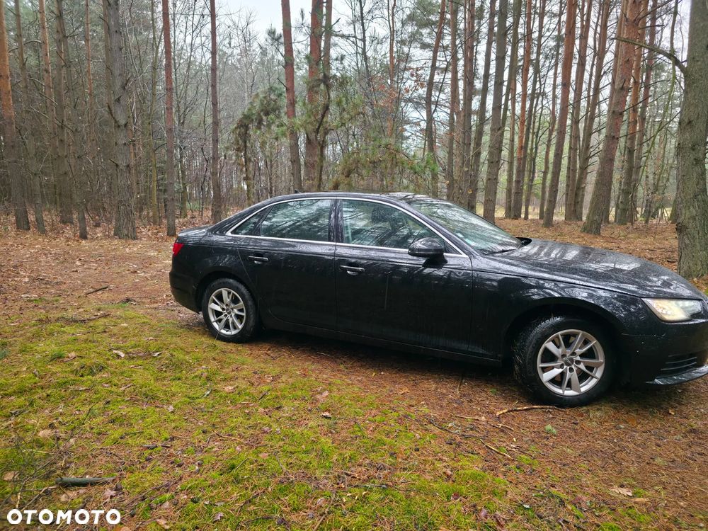 Audi A4 Limousine 2.0 TDI Sport S tronic - 5