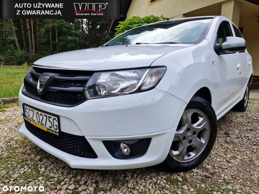 Dacia Sandero 1.2 16V 75 Essentiel - 1