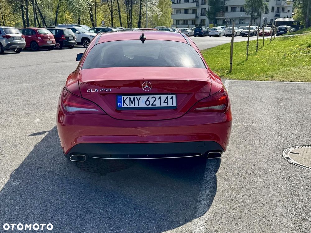Mercedes-Benz CLA 250 7G-DCT Sport - 17