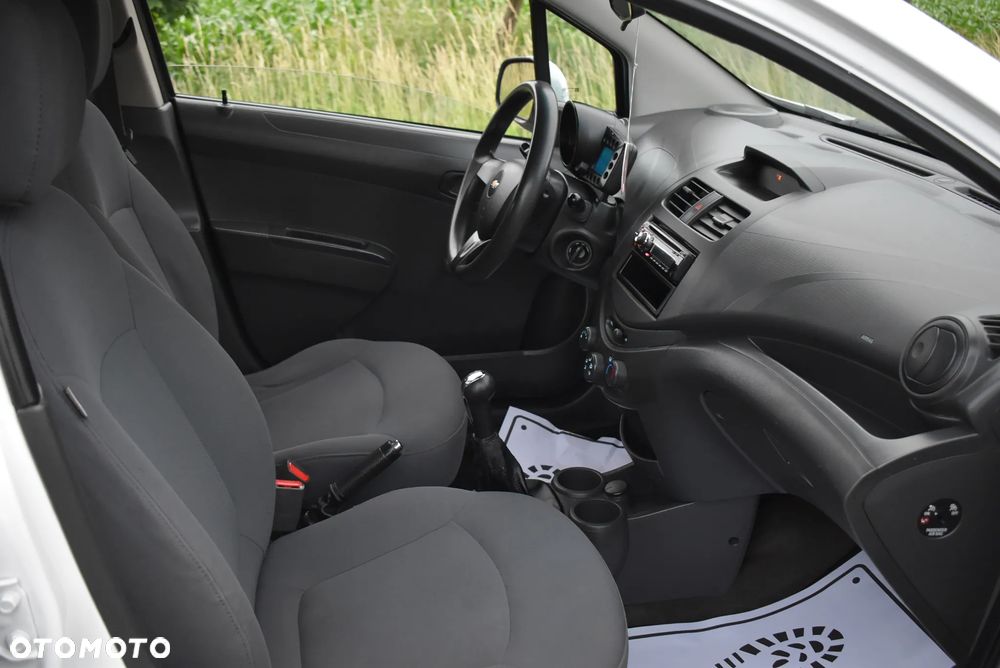 Chevrolet Spark - 21
