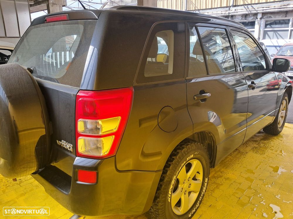 Suzuki Grand Vitara 1.9 DDiS X-Sport - 15