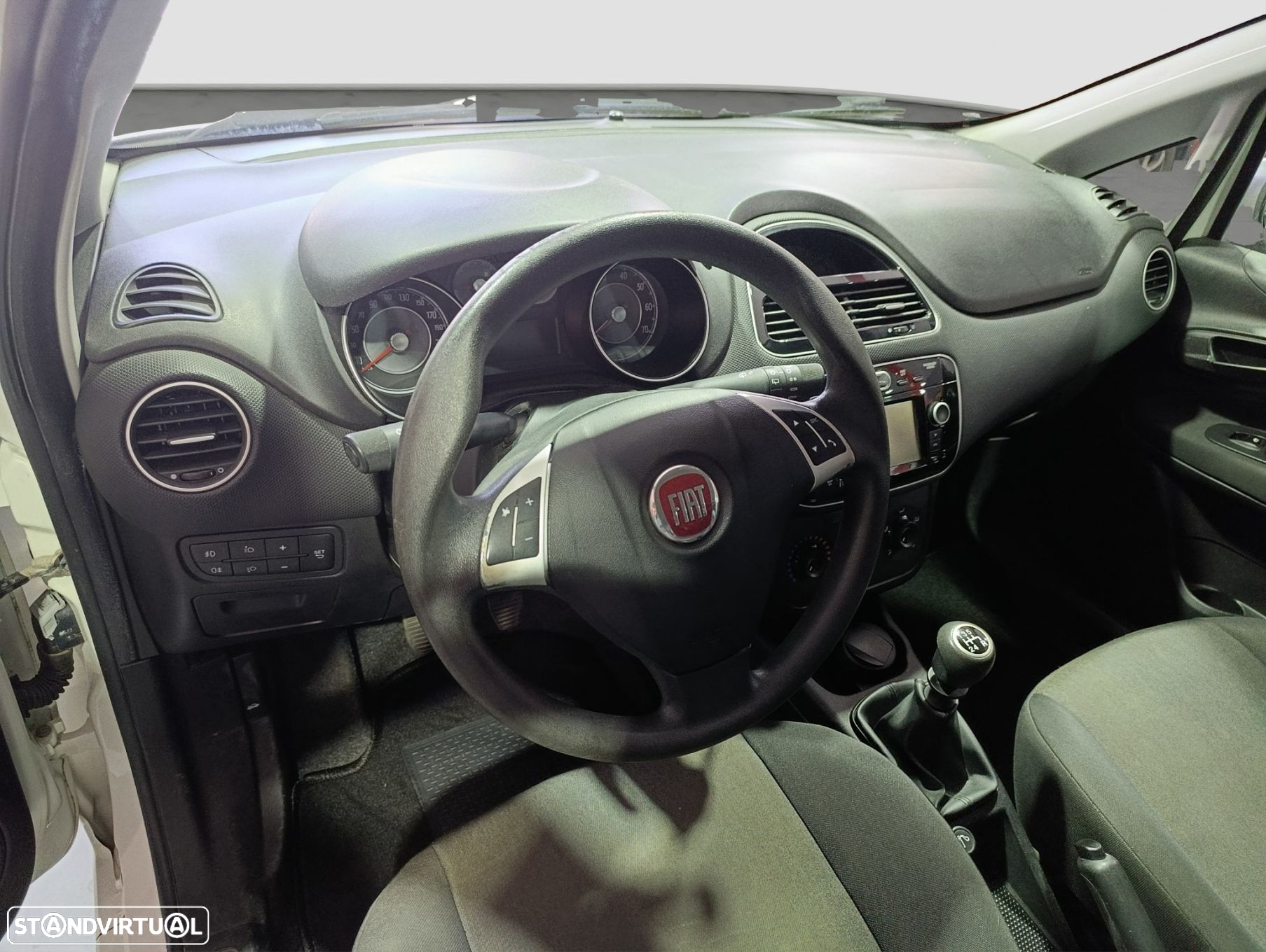 Fiat Punto 1.2 Young II S&S - 9