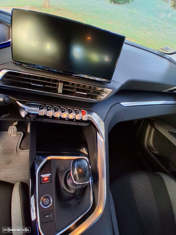 Peugeot 3008 - 21